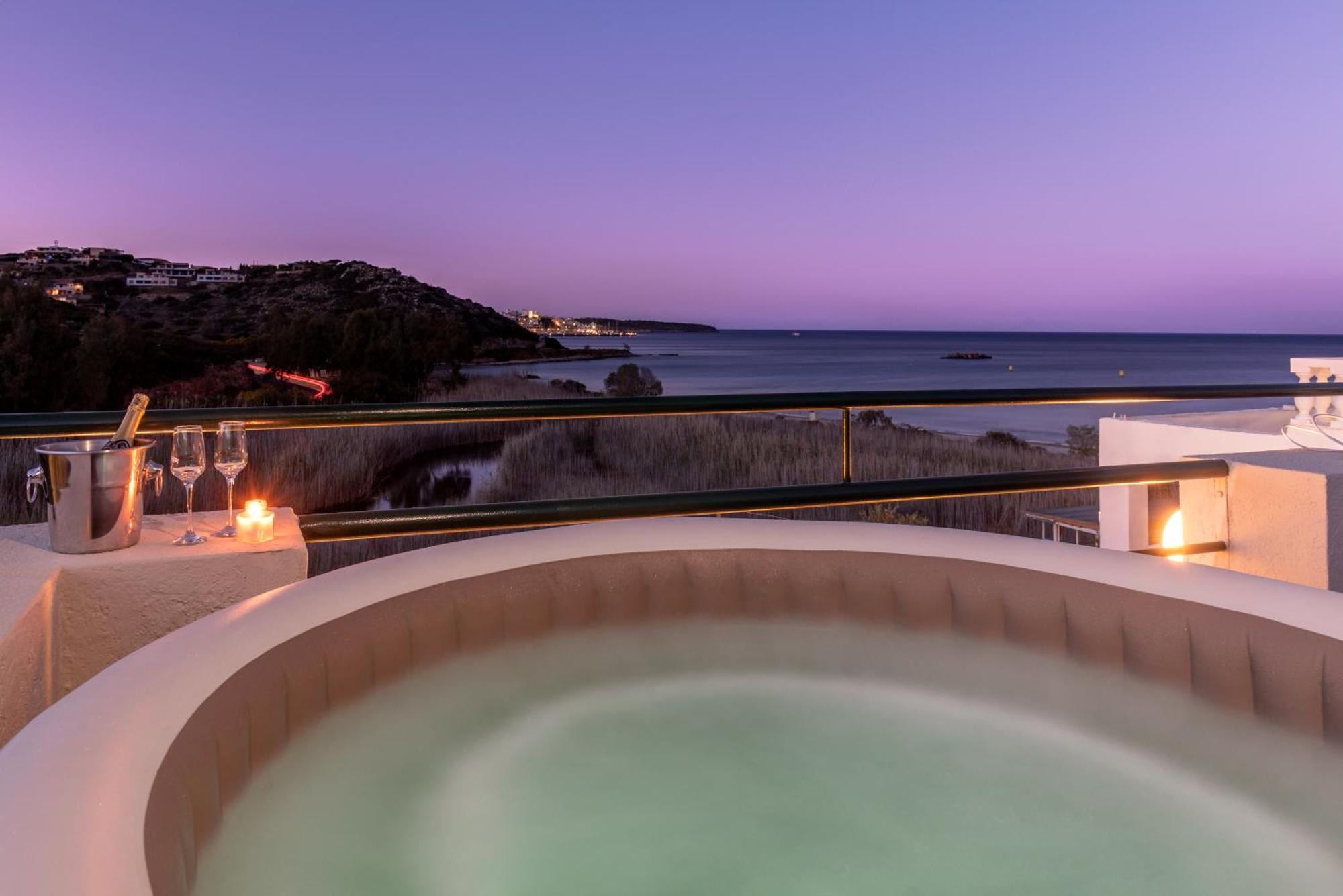 Coastal Dream Beachview Jacuzzi& Sauna Amoudara  Exteriör bild